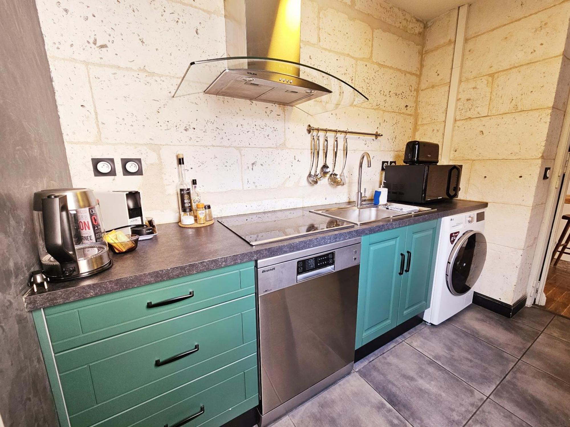 Meubles De L'Arsenal Coeur De Ville ! Angoulême Quarto foto